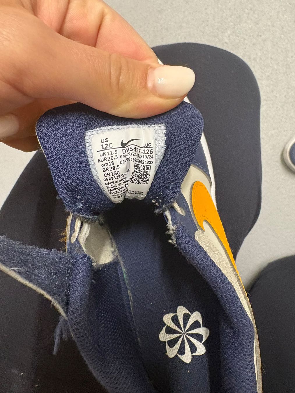 Nike Scarpe per ragazzi: Nike Schuhe – Usato da Stäfa venduto da Armin_Dervic 4
