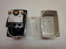 Siemens Landis & Gyr RAM42.0 Rohrthermostat Thermostat neu