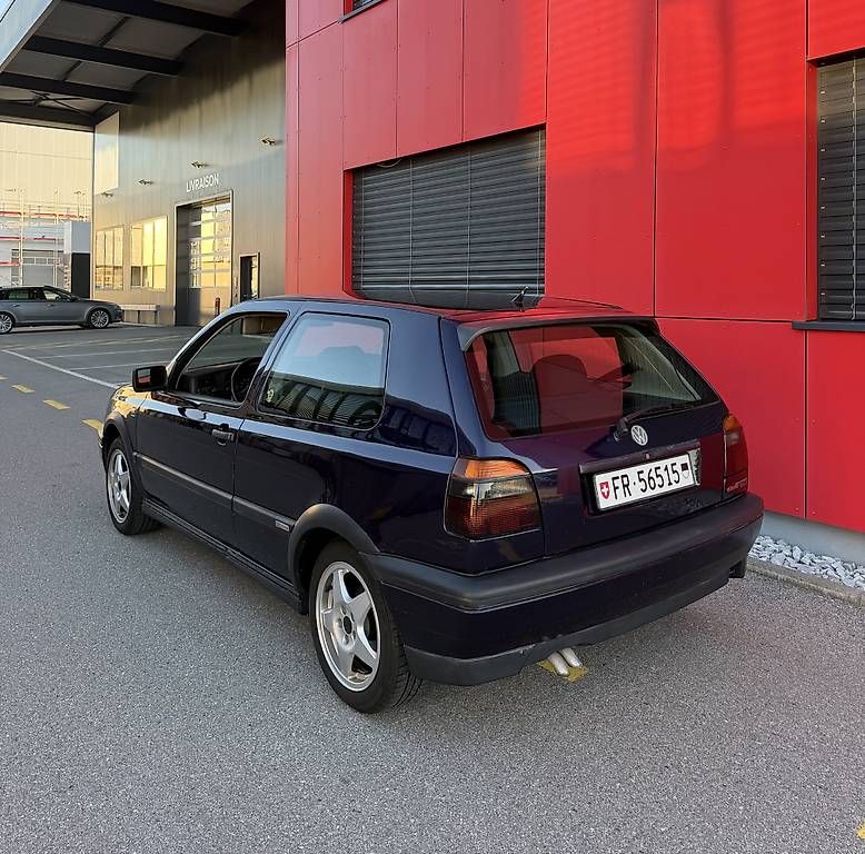 Automobili: VW Golf 3 GTI frisch ab Mfk – Usato da Bulle venduto da Sesey 2