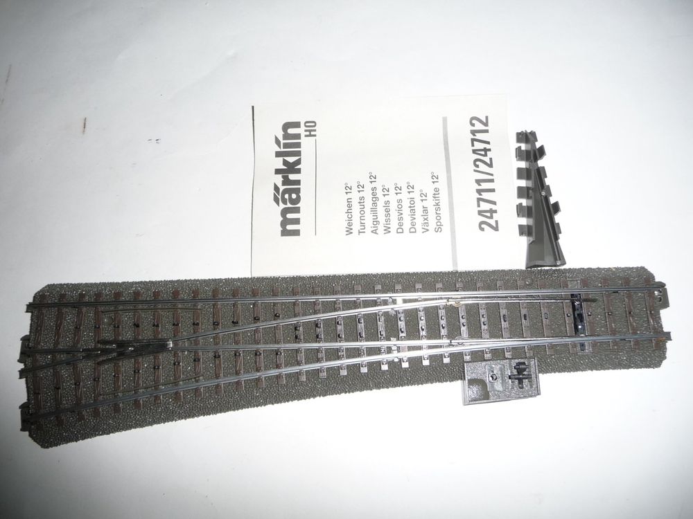 Märklin 24711 - Aiguillage Mince Voie C Gauche R1114,6 Mm Pour Train HO 1:87 | Neuf Original
