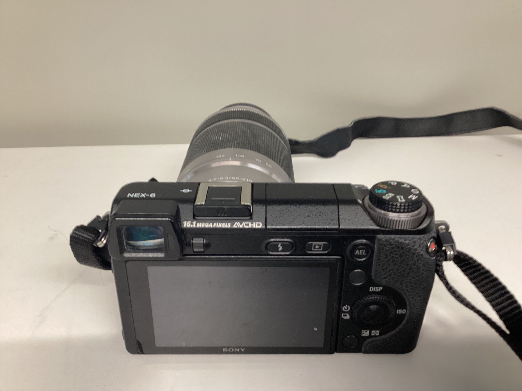 Sony Fotocamera: Sony Alpha NEX-6 Systemkamera mit Objektiven -Wiitergäh – Usato da Zug venduto da GGZatWork 4