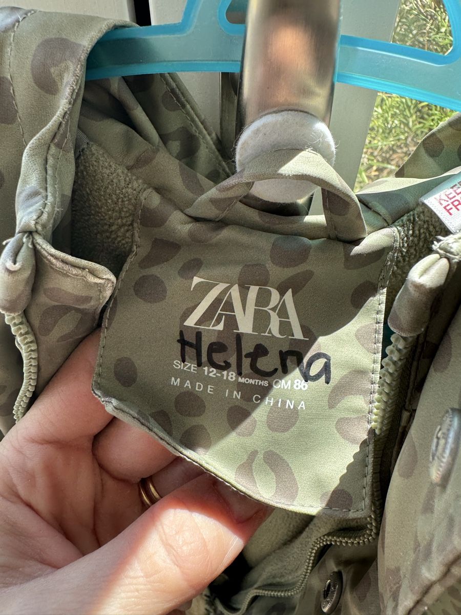 Zara Completi: Zara kids rain overall size 86 leopard print – Usato da Umiken venduto da RachelStenders 6