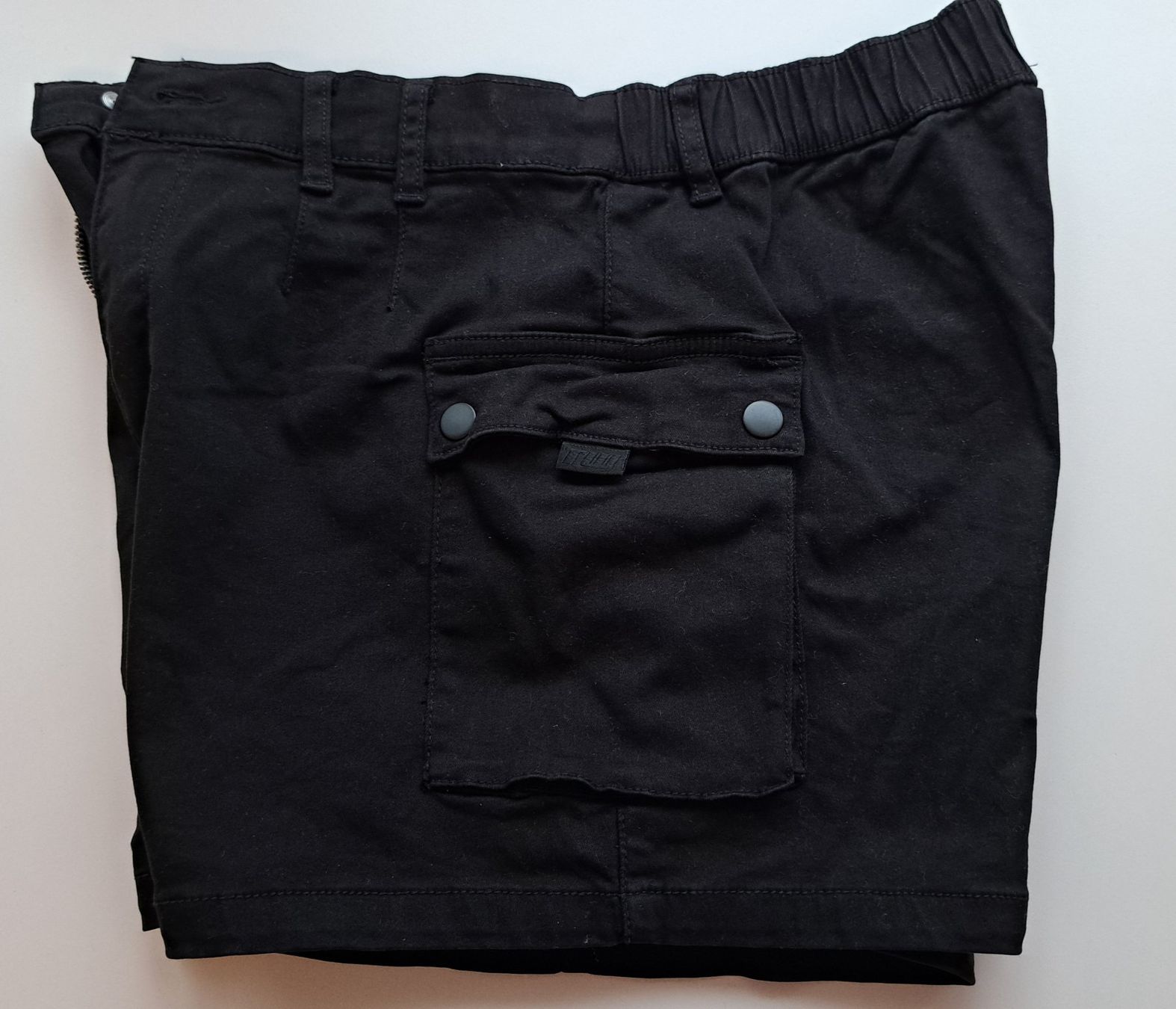 Tally Weijl Hosen: Schwarze Shorts mit Seitentaschen / NEU / Gr. 36 – Neu (gemäss Beschreibung) aus Luzern von Salemanlu 2