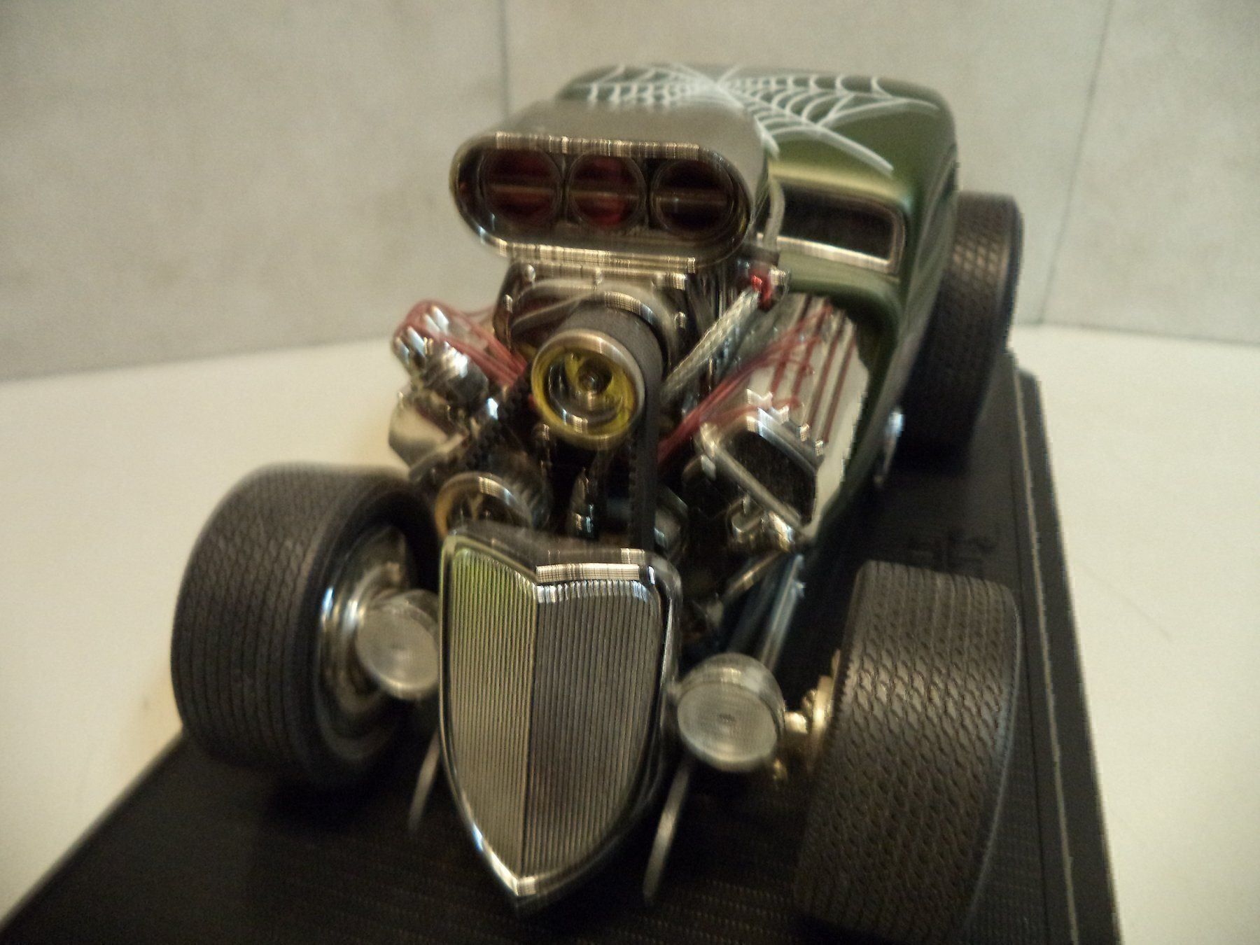 Modellini d'auto: FUNLINE original MUSCLE MASCHINES 1:18 – Nuovo e nell'imballaggio originale da Rieden AG venduto da Wirth03 1