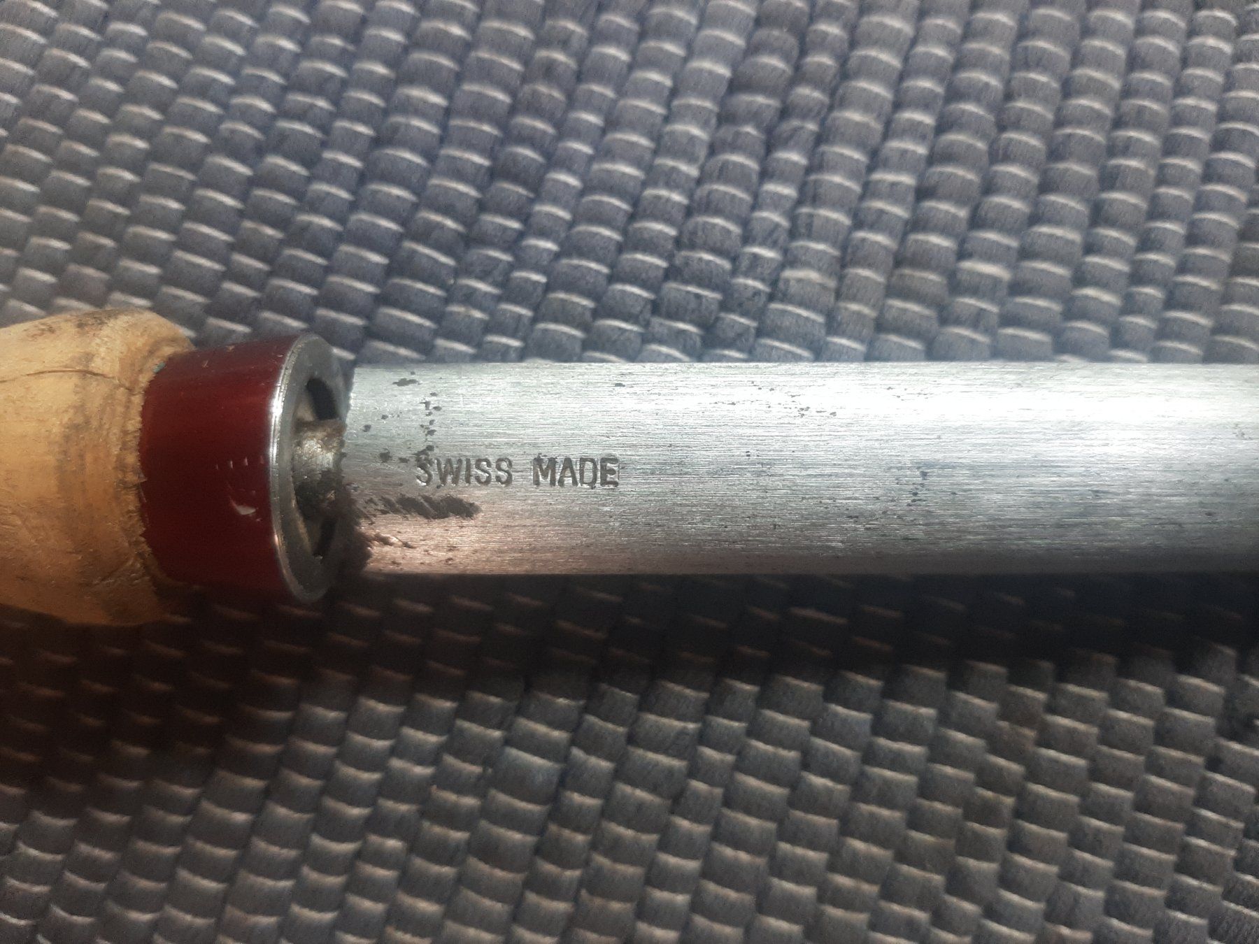 Swiss Tutti gli attrezzi: Wetzstahl, swiss made, 300mm – Usato da Uhwiesen venduto da Timtim 2