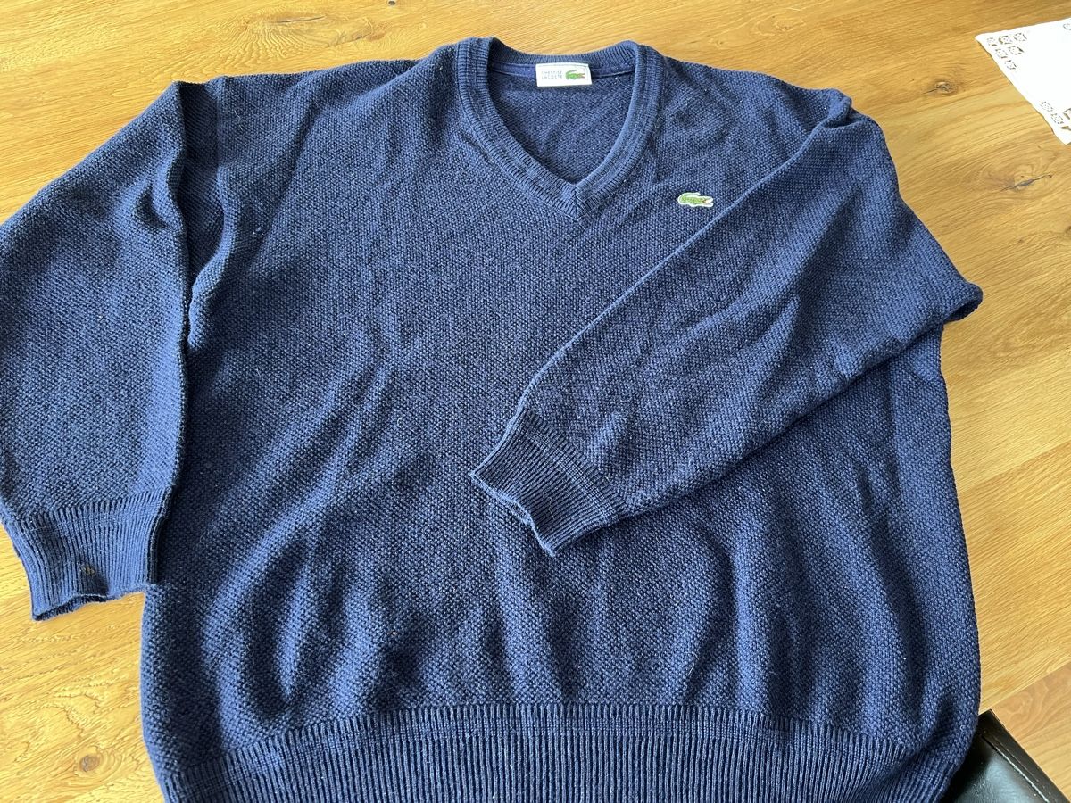 Lacoste Maglioni & Felpe: Lacoste-Herrenpullover Grösse 8, dunkelblau – Usato da Wolfwil venduto da Poulet60