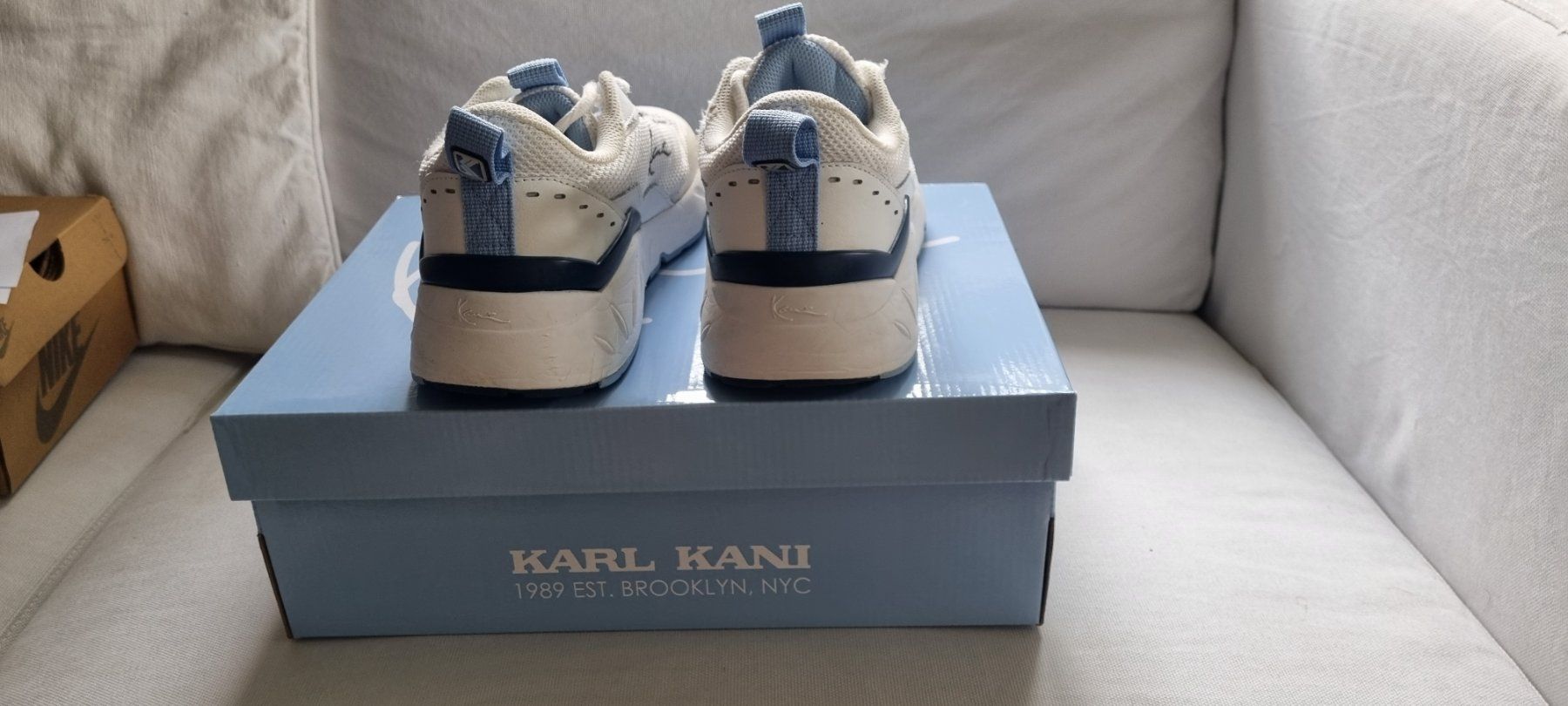 Scarpe da uomo: Karl Kani Hood Runner TT Schuhe – Usato da Bülach venduto da enassar 4