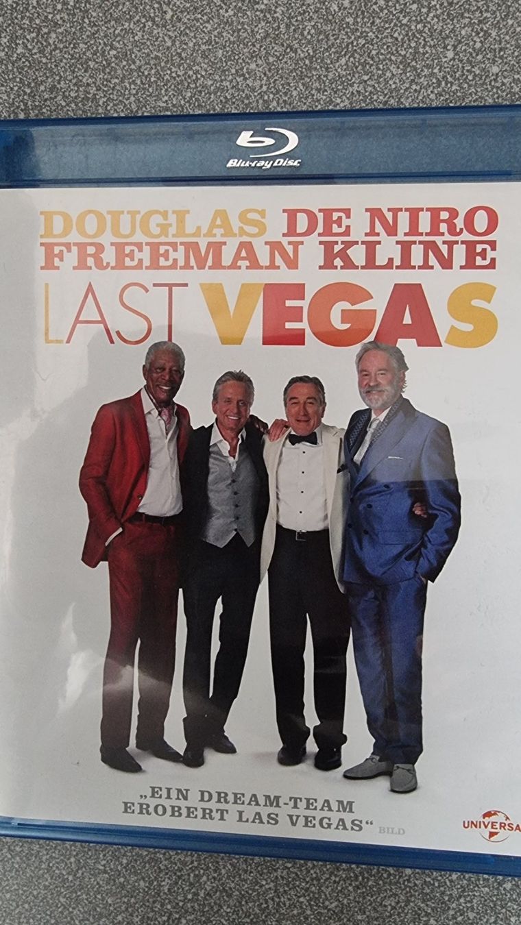 Tutti i DVDs: Blu Ray - Last Vegas / Robert DeNiro, Morgan Freeman – Usato da Oetwil am See venduto da fineli2