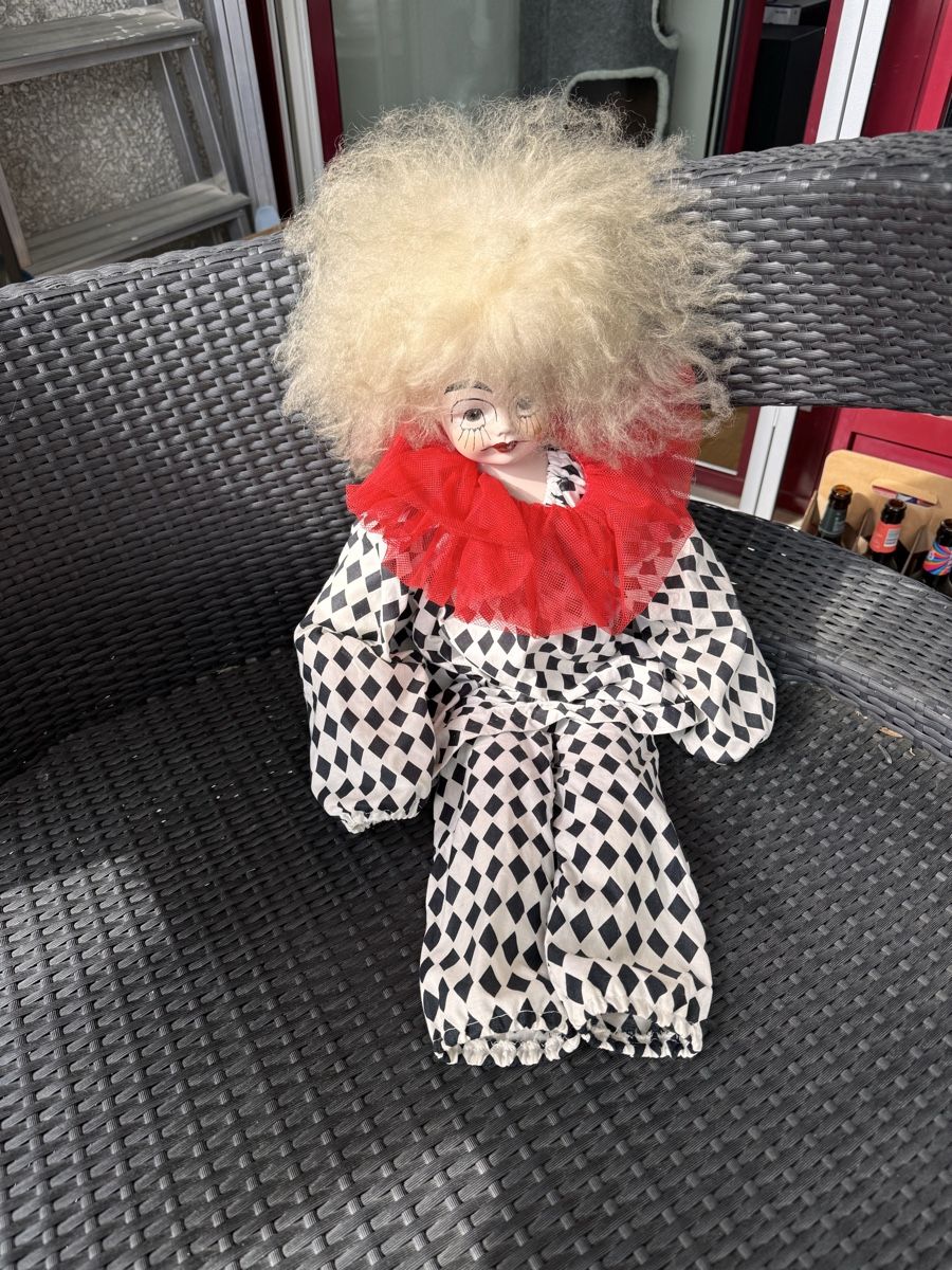Poupées: Vermutlich nicht verfluchte Clown Puppe – D'occasion à Zürich par Goliat21 1