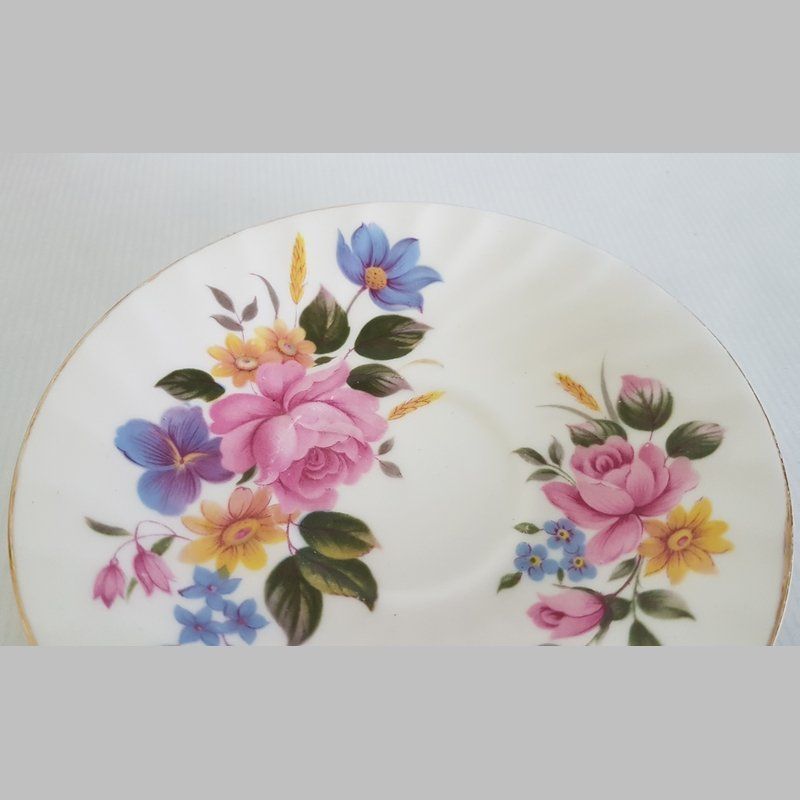 Tassen: Teetasse Royal Sutherland H M Summer Garden – Gebraucht aus Kaltbrunn von Condor2 8