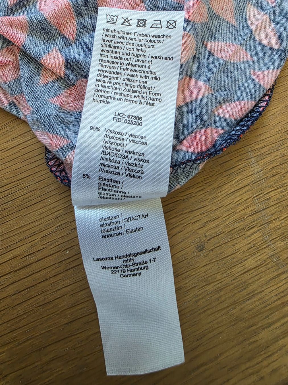 Lascana Vestiti: Strandkleid – Usato da Altstätten SG venduto da Calendula-7 8