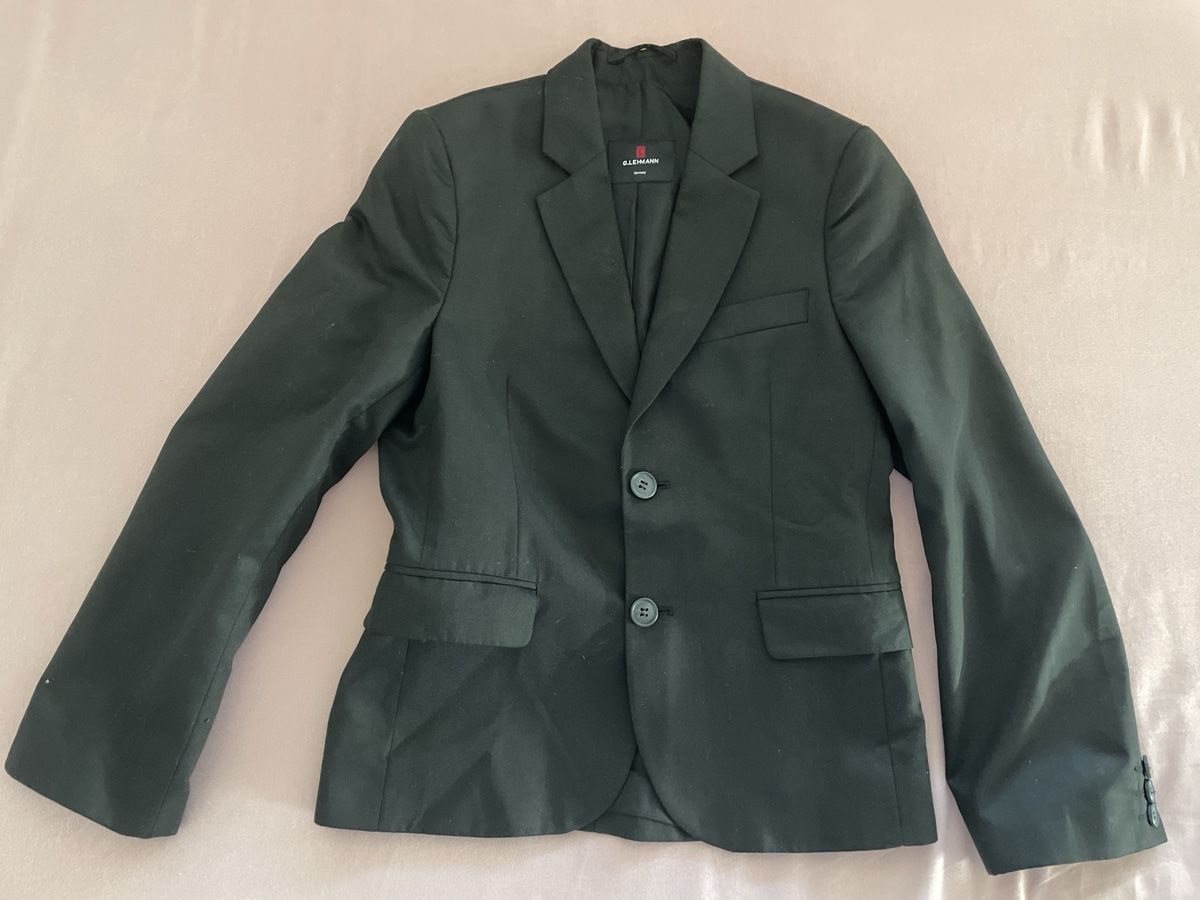 Completi: Anzug Gr 140/146 black – Usato da Zug venduto da SteffiW. 1
