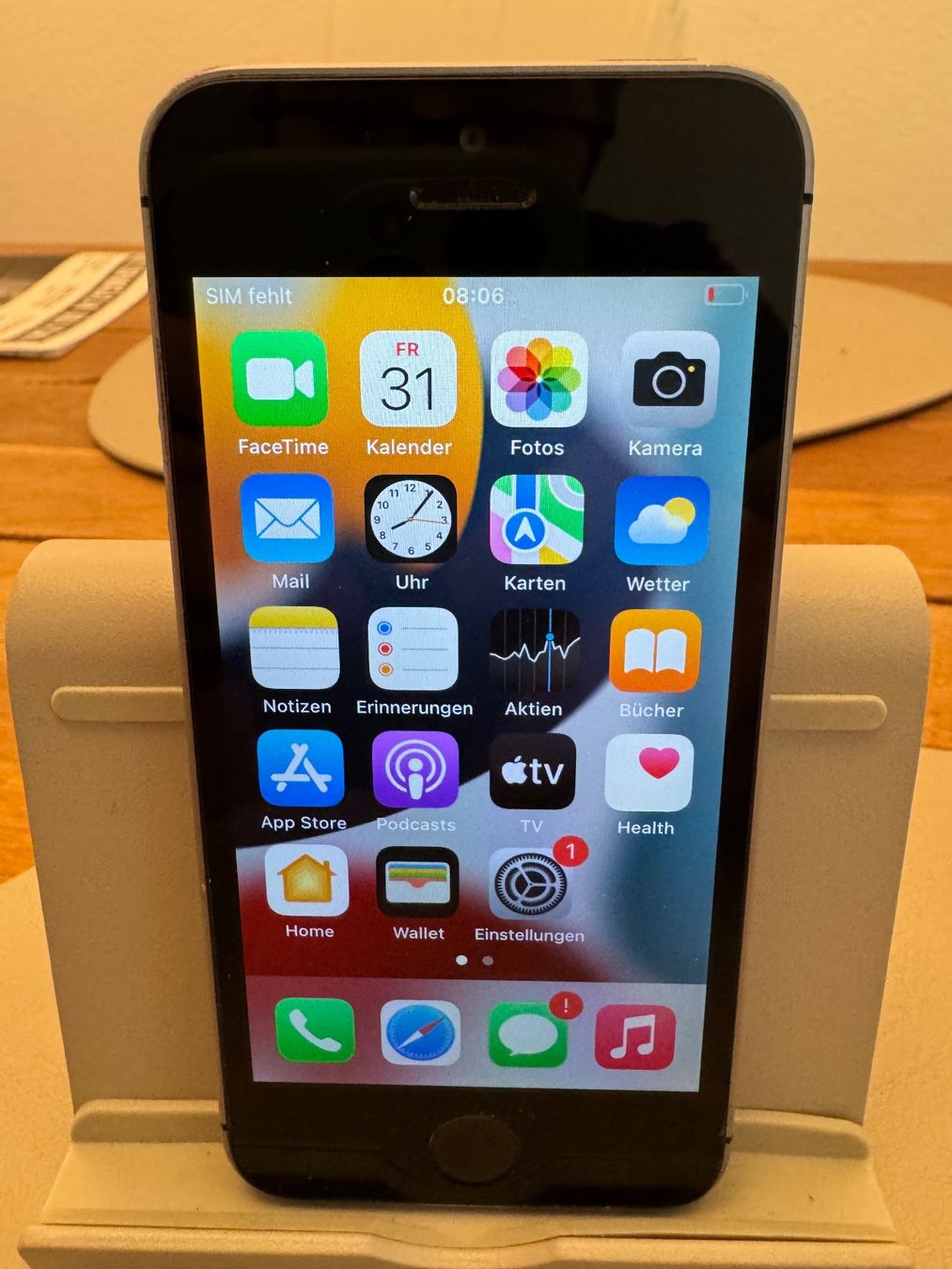Apple Telefoni cellulari / Smartphones: iPhone SE – Usato da Adliswil venduto da Busys