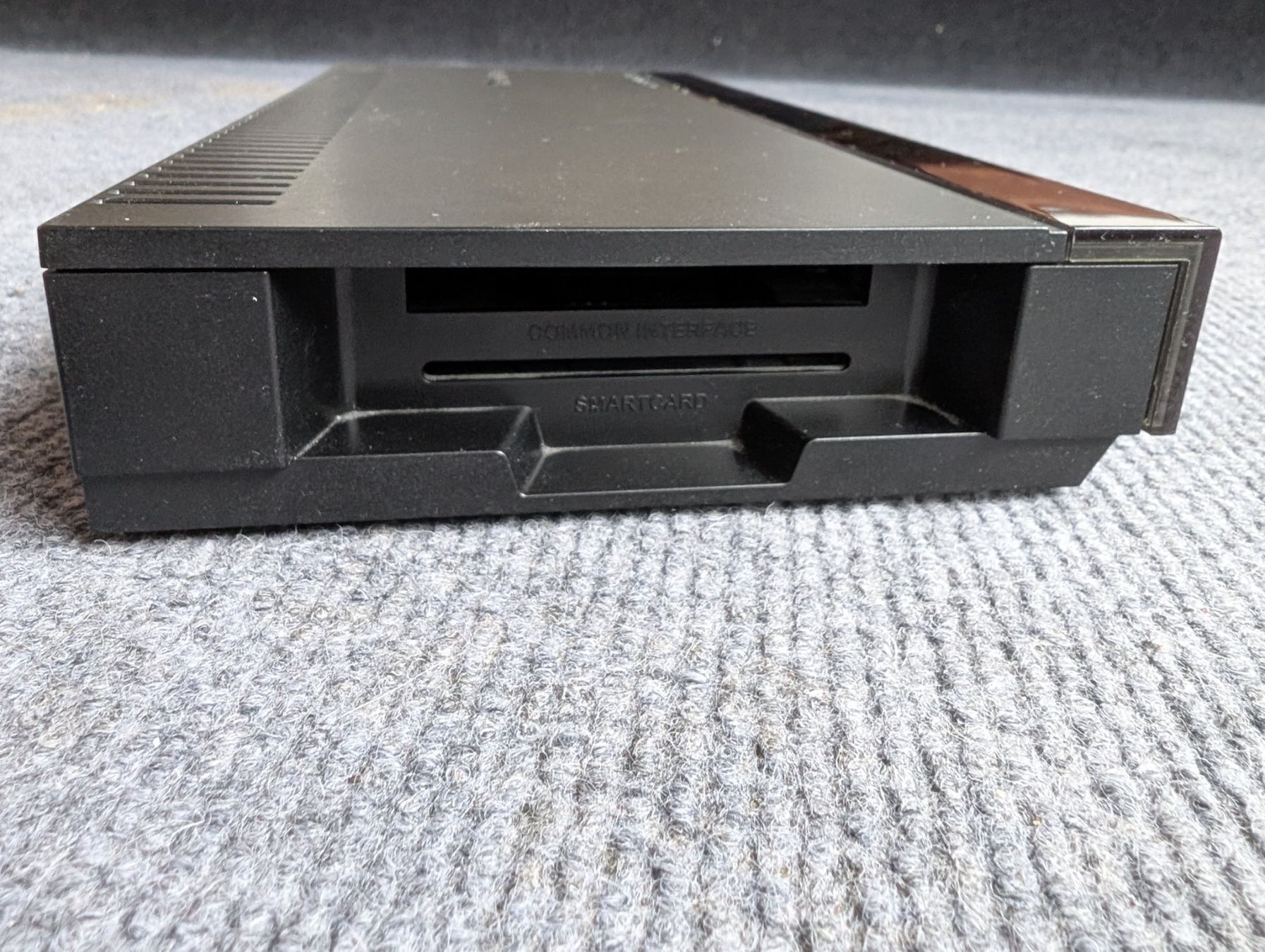 Home Cinema: TechniStar K2 ISIO Digital/Kabelempfänger mit WLAN Adapter – Usato da Oberdiessbach venduto da horisberger24 5