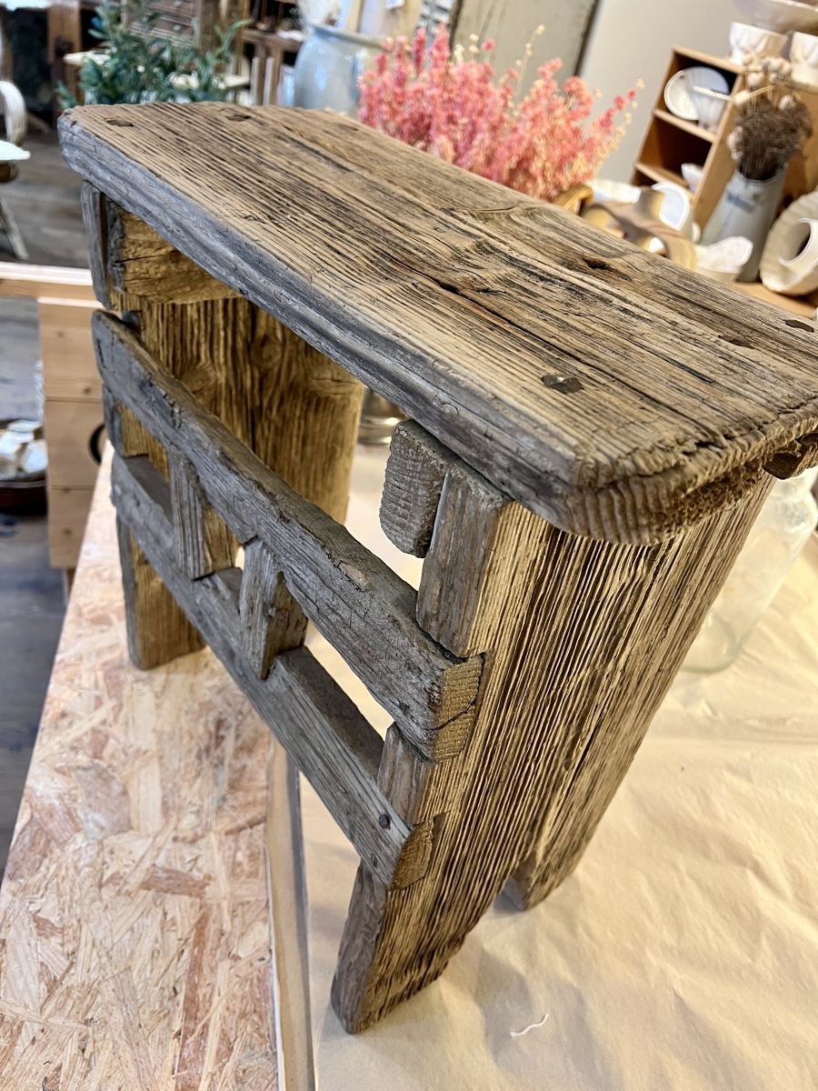 Sgabelli: Schemel Altholz Hocker – Usato da Sirnach venduto da dasrosahaus 1