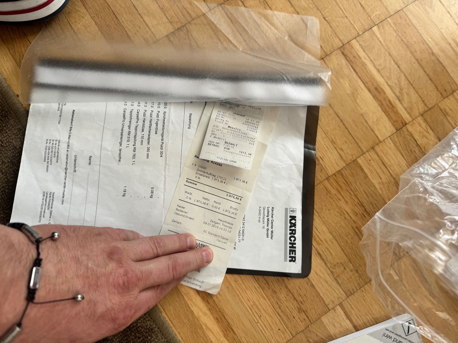 Kärcher Aspirapolveri & Accessori: Karcher Puzzi 30/4 – Usato da Riehen venduto da Abbasel77 7