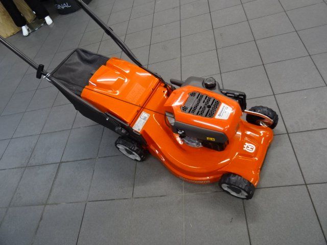 Husqvarna Tagliaerba: Rasenmäher LC247S Husqvarna – Nuovo e nell'imballaggio originale da Rüegsbach venduto da HusqvarnaShop3418