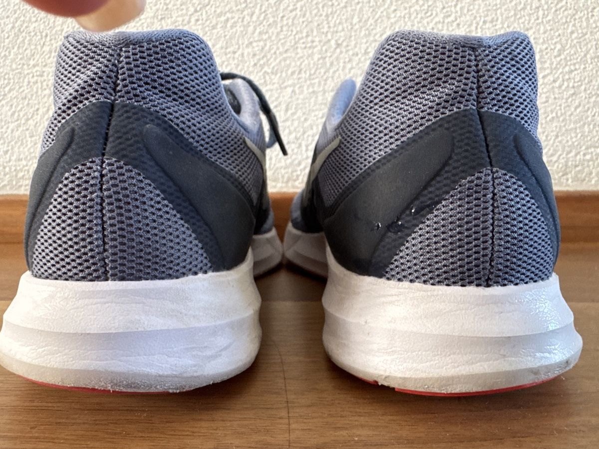 Nike Scarpe per ragazze: Nike Laufschuhe Grösse 36.5 – Usato da Biel-Benken BL venduto da mvazquezf 3