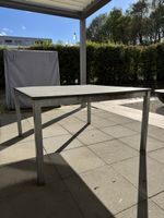 Gartentisch Granit mit verzinktem Gestell