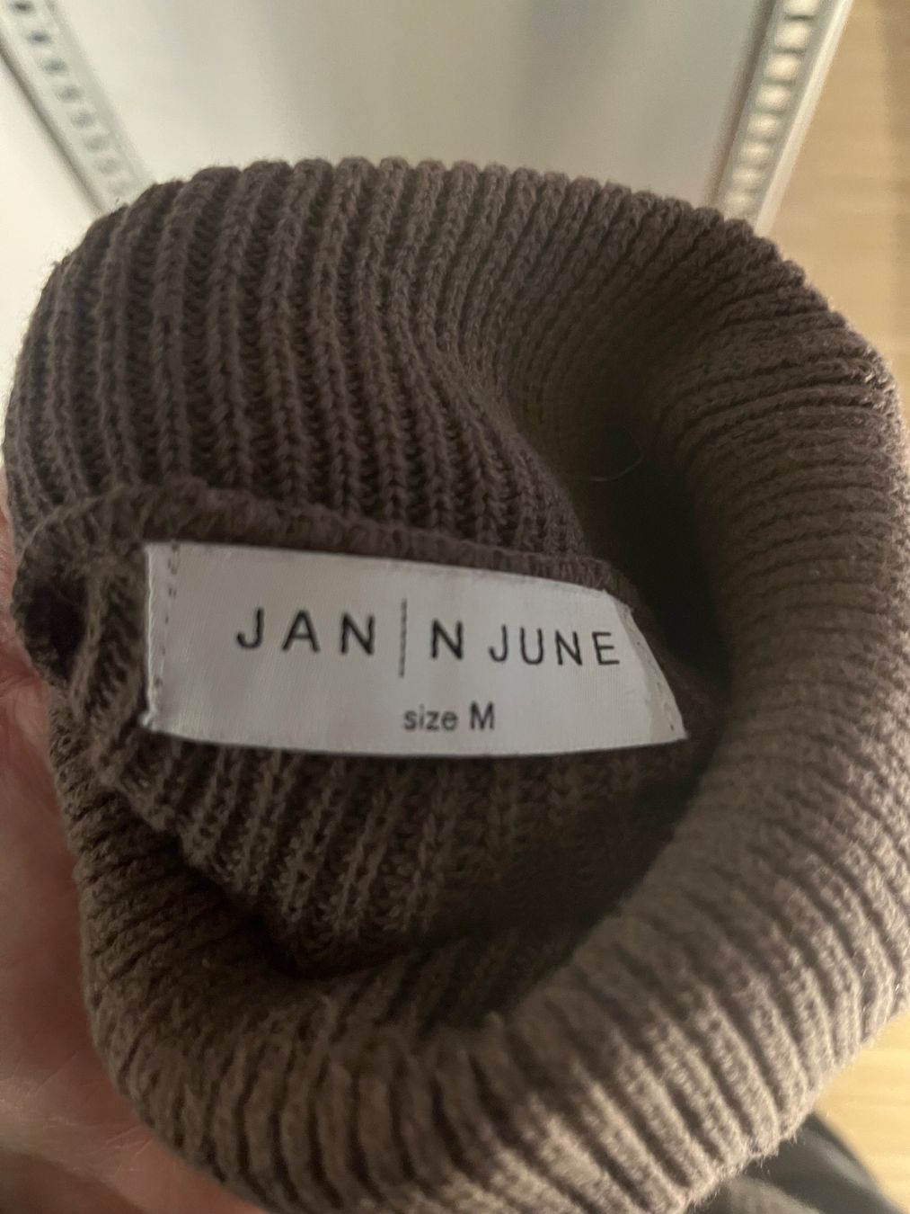 Maglioni & Felpe: Jan N June Strickpullover, Rollkragen, Grösse M, Braun – Usato da Zürich venduto da winklesi 2