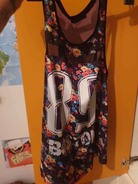 Lotti & Set di vestiti: Vestigial da donna – Usato da Golino venduto da clo_8r6j 1