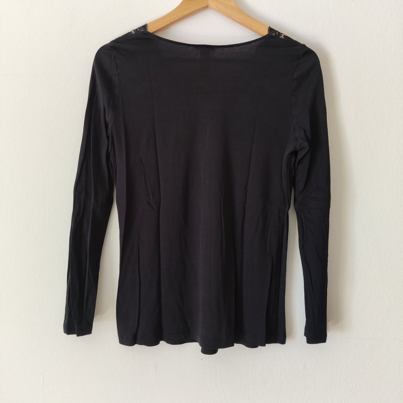 Hanro T-shirt: HANRO Spitzen Pullover Pulli Bluse Shirt Baumwolle black XS – Usato da Winterthur venduto da Lotusherz 2