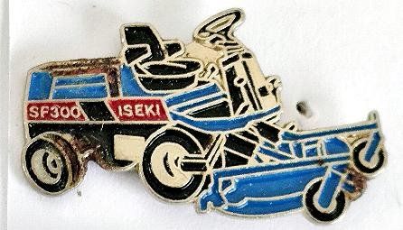 Plaketten & Abzeichen: Pin grosser Rasenmäher – Gebraucht aus Pfäffikon ZH von Colacity