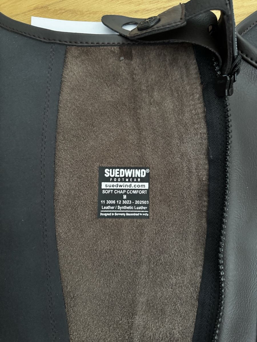 Pantalons: Suedwind Chaps dunkelbraun M – Neuf avec emballage d'origine à Oetwil am See par LuniGW 1