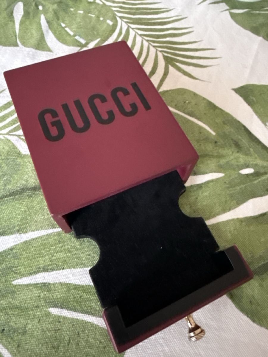 Gucci Altro in Decorazioni & Accessori: Gucci Schatulle Bordeauxrot mit Samt Einsatzt gut – Usato da Oberengstringen venduto da genita2279 1