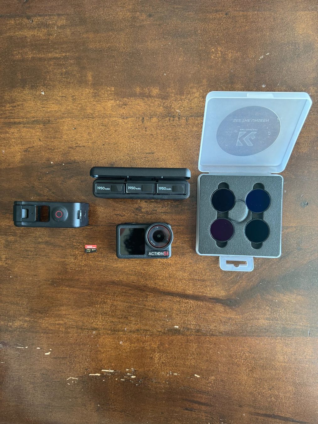 DJI Action Cam: DJI Osmo Action 5 Pro + Battery Pack + microSD + Filter – Usato da Zollikerberg venduto da leonthewisdomseeker