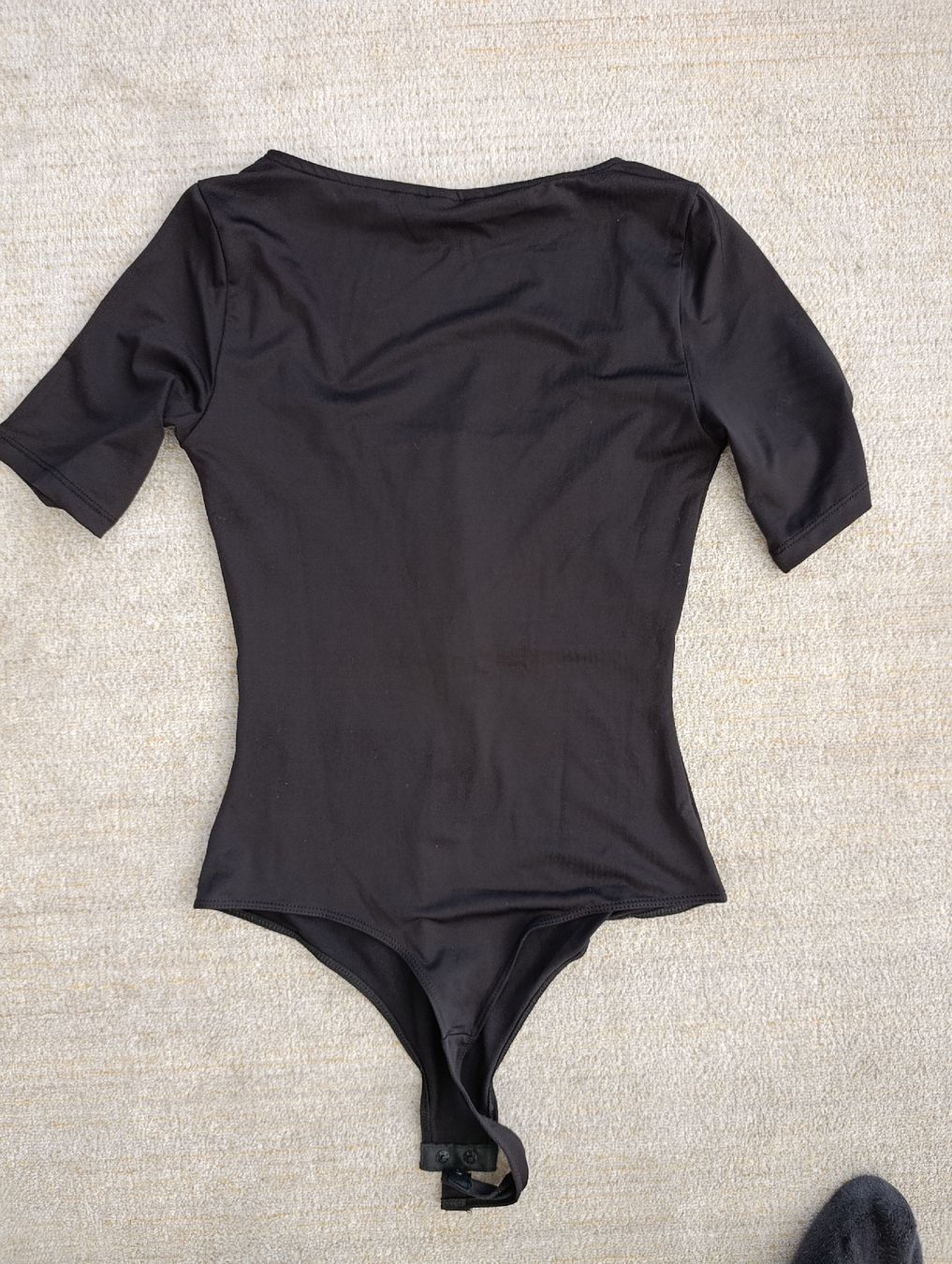 H&M Top: BODY NOIR H&M XS – Nuovo (secondo la descrizione) da Sierre venduto da shirley04 3