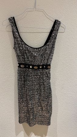 Pailettenkleid