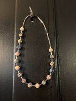 Jolie collier swatch
