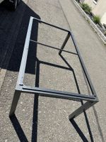 Tisch unterbau