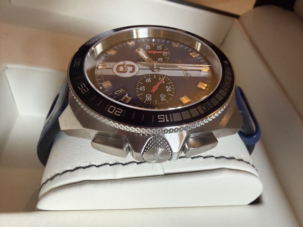 Junghans Orologi: Junghans 1972 Chronoscope Sports Edition  – Nuovo (secondo la descrizione) da Winterthur venduto da RN-789 4