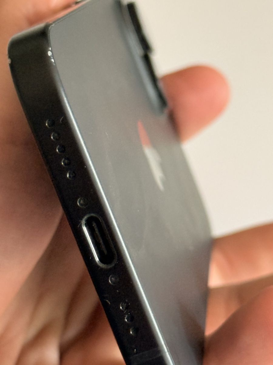 Apple Telefoni cellulari / Smartphones: Iphone 15  mit garantie – Nuovo (secondo la descrizione) da Zürich venduto da Millerofficials 9