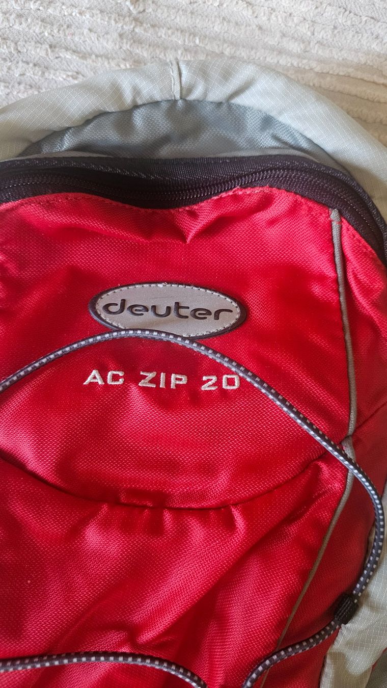 Deuter Sacs à dos: Deuter AC Zip 20 sac à dos – D'occasion à Etoy par angi020 1