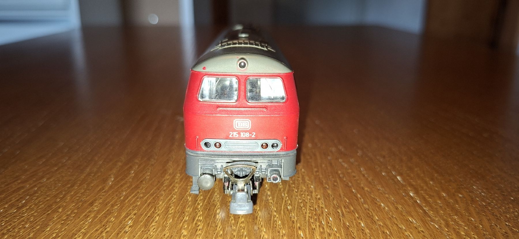Roco Modellini di ferrovie: Roco DC DB Lok 215 108-2 Defekt. – Difettoso da Pfäffikon ZH venduto da gub_2j76 4