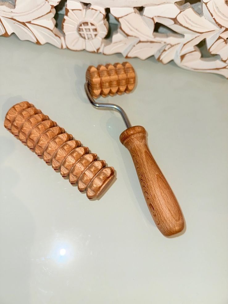 Dispositivi per massaggi: Massagegerät Kopf Massageroller Roller mit Griff – Nuovo e nell'imballaggio originale da Fällanden venduto da Eifachschoen