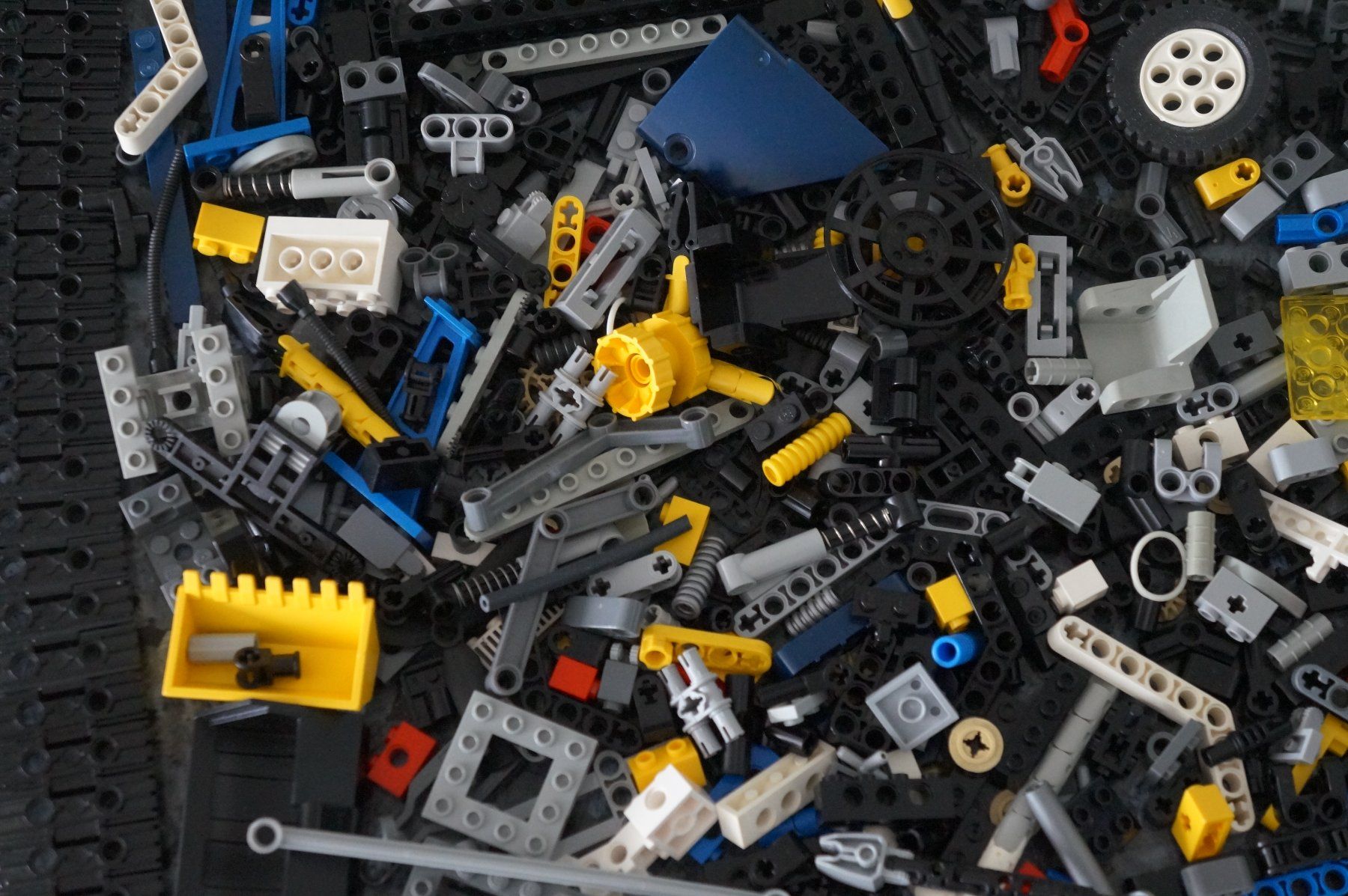 Lego Giocattoli: Lego Technic Lot – Usato da bronschhofen venduto da blackpearl01 8