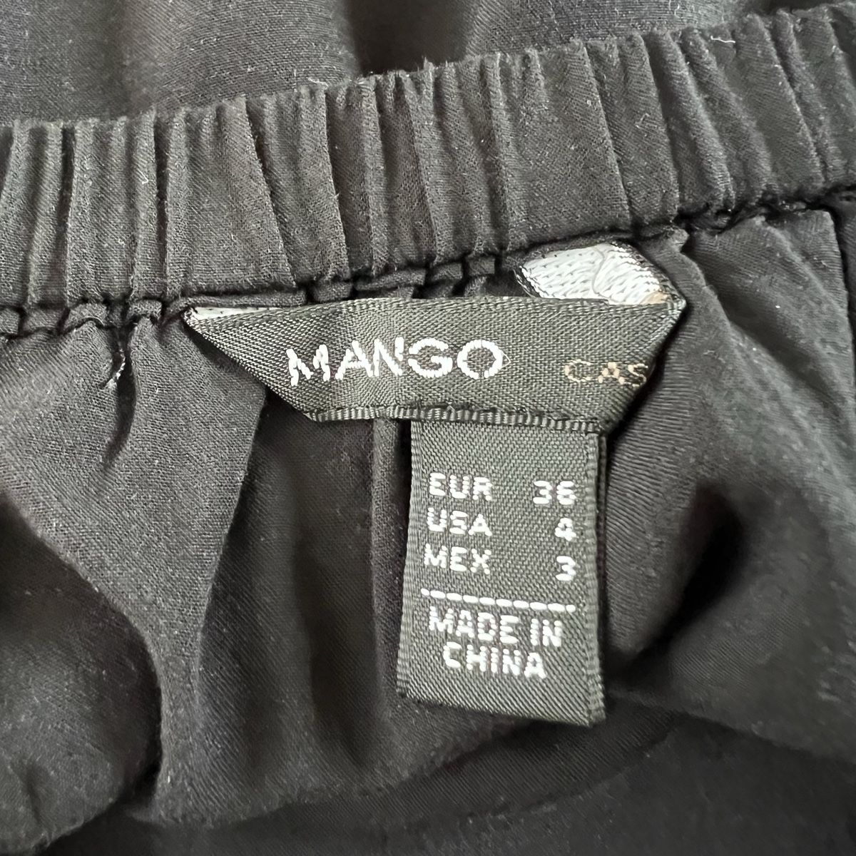 Mango Röcke: MANGO Minirock 🖤 – Gebraucht aus Zürich von ClosetQueen 7