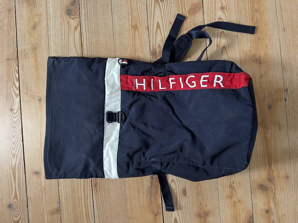 Zaini: Rucksack Tommy Hilfiger – Usato da Wetzikon ZH venduto da Larayael 1