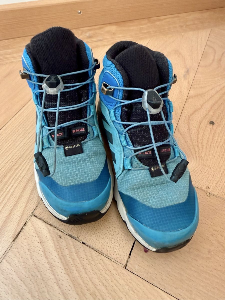 Adidas Scarpe da uomo: Wanderschuhe Adidas Terrex (Grösse 29) – Usato da Zürich venduto da Milu111 1