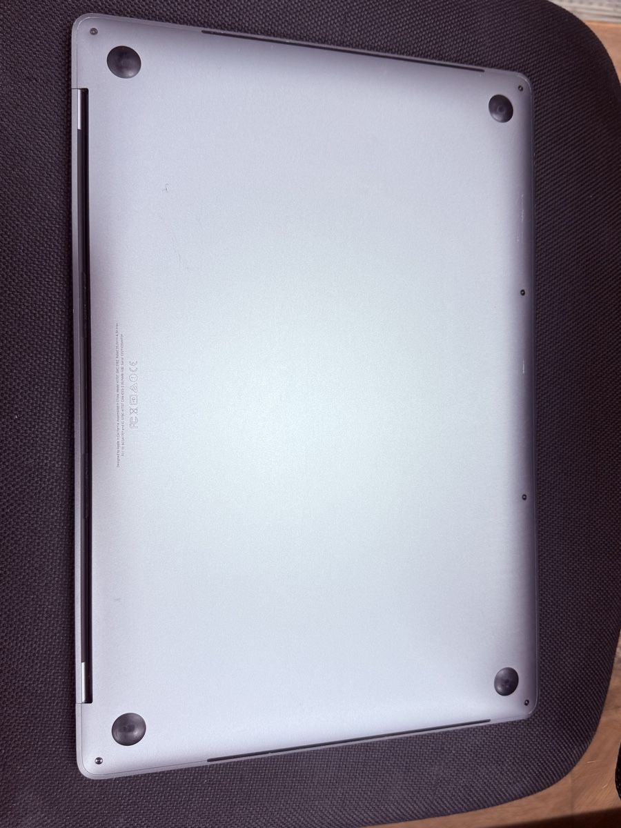 Apple Notebook: MacBook Pro 15.4 2017 16/1Tb – Usato da Uster venduto da jca_pr9r 5