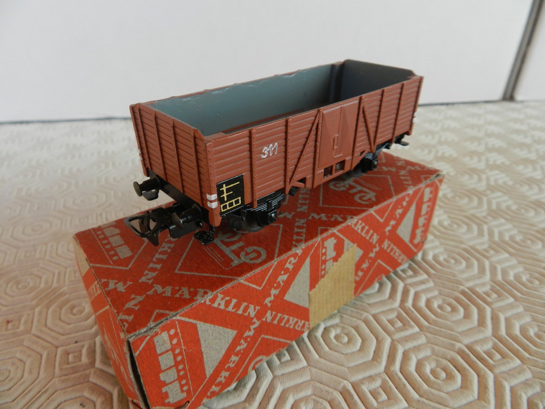 Märklin Modellini di ferrovie: Märklin Hochbordwagen 311 – Usato da Arzier-Le Muids venduto da elocin83 3
