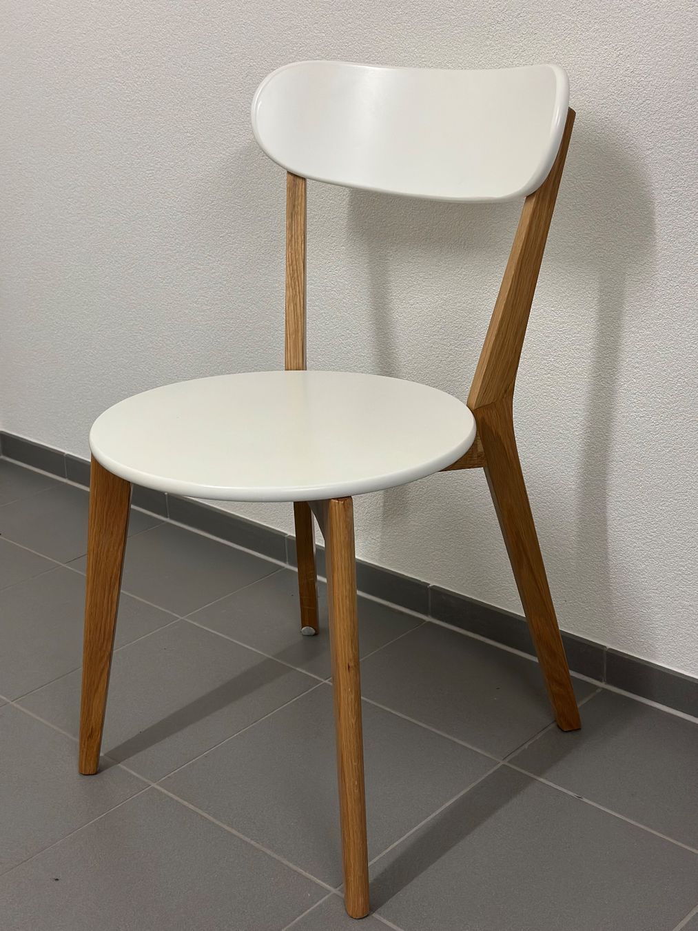 Micasa Sedie: Micasa Designstuhl – Weiss/Eiche – Usato da Sissach venduto da ruppi11 3