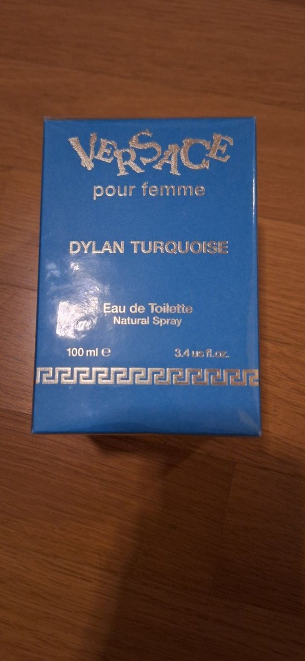 Versace Profumi & Eau de Toilette: Versace, sac + Dylan turquoise (100ml) – Nuovo e nell'imballaggio originale da Lussery-Villars venduto da pousinete02 1