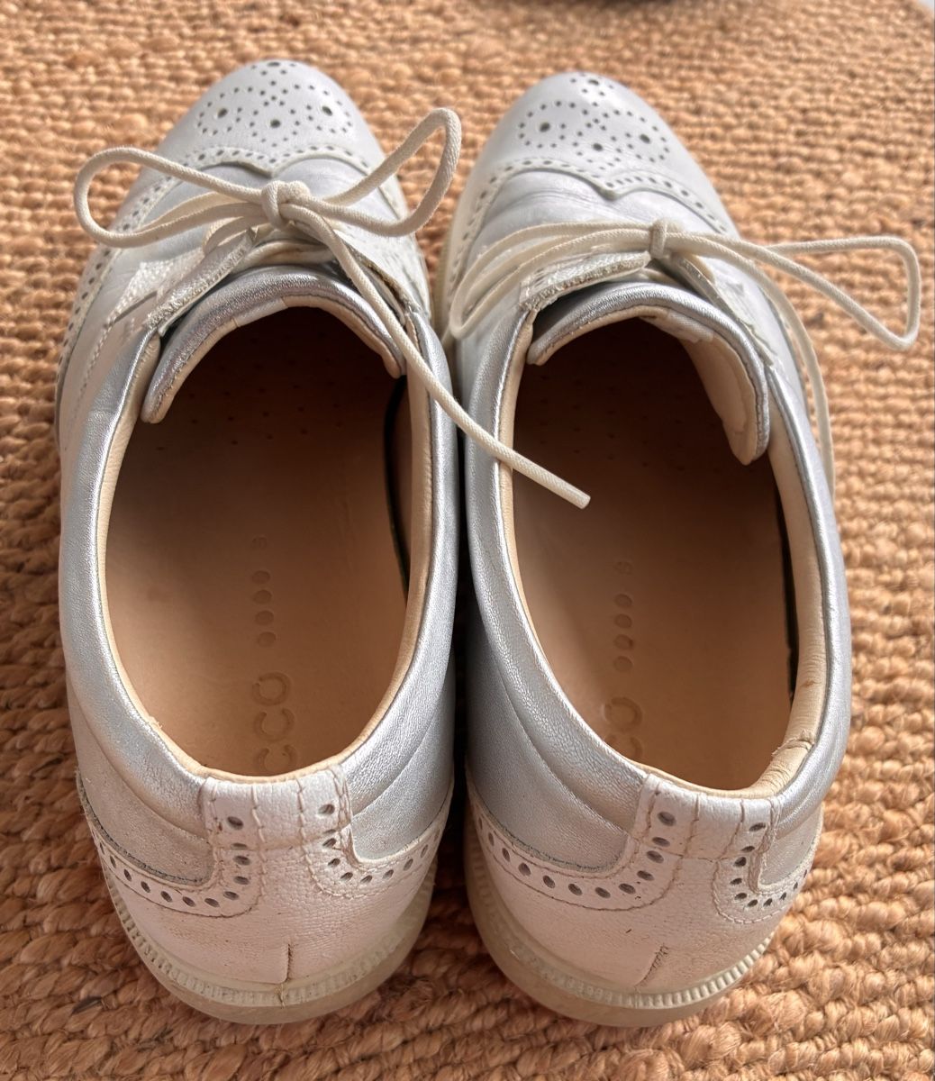 Ecco Scarpe da donna: Golfschuhe Gr. 40 Ecco für Damen – Usato da Triesen venduto da Einstein011 2