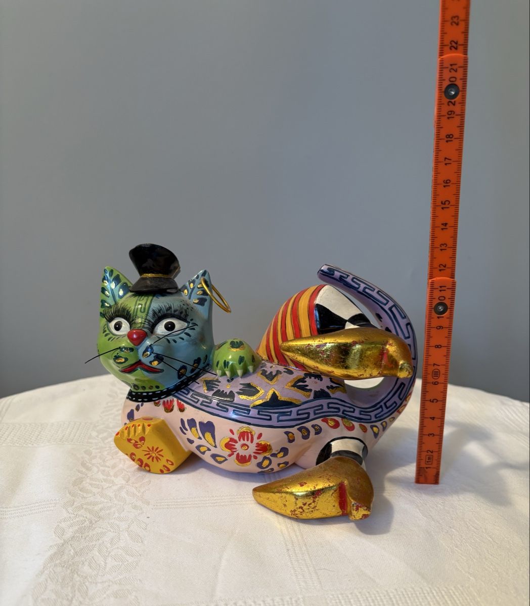 Toms Drag Statuette: Toms Drag Katze liegend – Usato da Riehen venduto da BESSI17 2