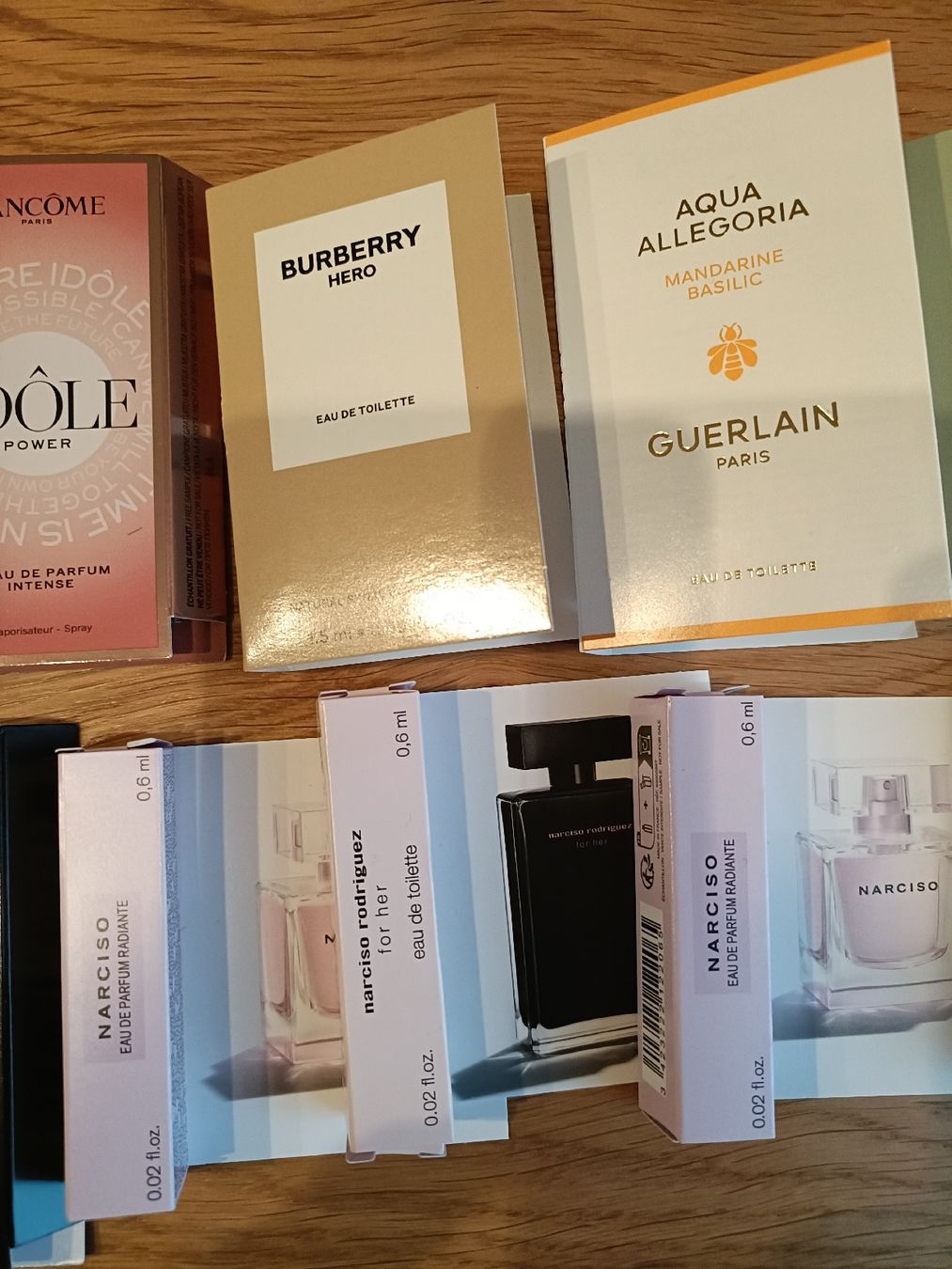 Lancôme Parfum & Eau de Toilette: 10 Damen Parfum Proben Top Marken – Neu und originalverpackt aus Sargans von Polifemo58 2